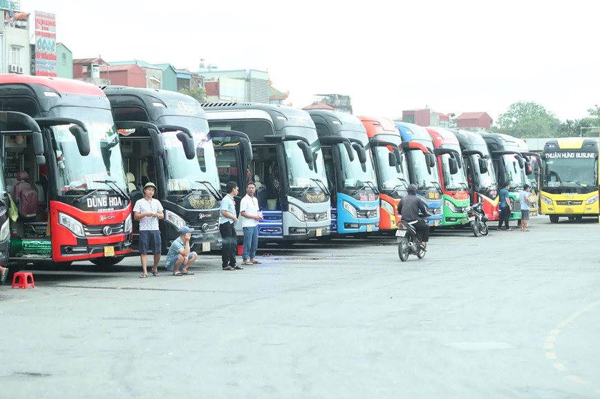 Hà Nội: các bến xe sẵn sàng phục vụ cao điểm nghỉ lễ 30/4 - 1/5 - Hình ảnh 4 Ha Noi: cac ben xe san sang phuc vu cao diem nghi le 30/4 - 1/5 - Hinh anh 4
