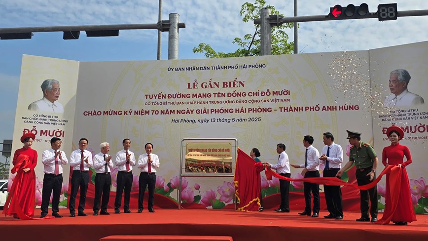 Hai Phong gan bien tuyen duong mang ten co Tong Bi thu Do Muoi - Hinh anh 1