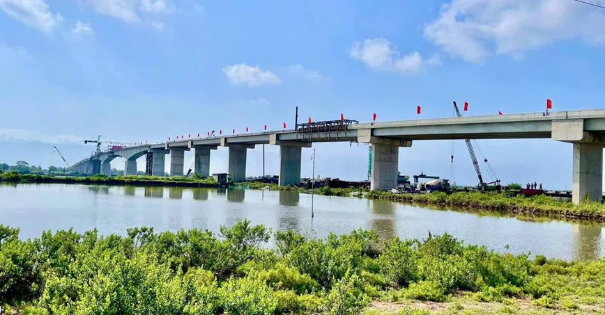 Hop long cau vuot song Day quy mo tren 682 ty dong, noi Ninh Binh va Nam Dinh - Hinh anh 1