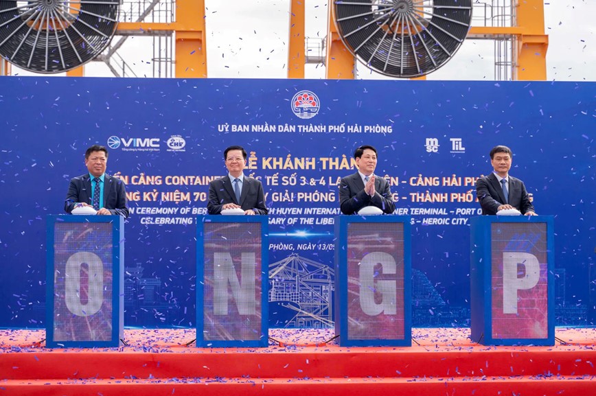 Hai Phong: khanh thanh ben cang container quoc te so 3, so 4 Lach Huyen - Hinh anh 1