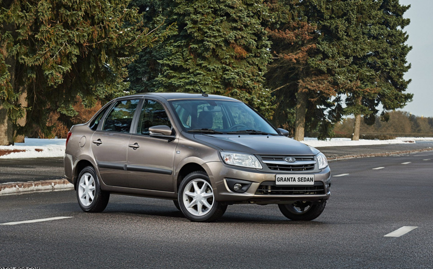 Lada cập bến Việt Nam: “ông vua giá rẻ” Nga có đủ sức tạo cú hích cho thị trường ô tô? - Hình ảnh 1 Lada cap ben Viet Nam: “ong vua gia re” Nga co du suc tao cu hich cho thi truong o to? - Hinh anh 1