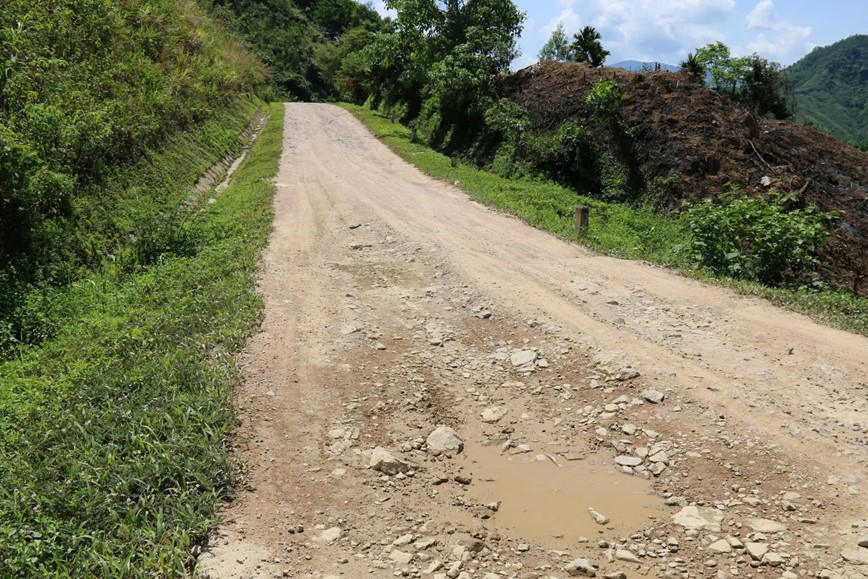 Som nang cap cac tuyen giao thong ket noi Quang Ngai - Kon Tum  - Hinh anh 4