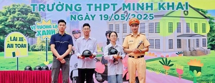 Xây dựng văn hóa giao thông an toàn trong học đường - Hình ảnh 2 Xay dung van hoa giao thong an toan trong hoc duong - Hinh anh 2