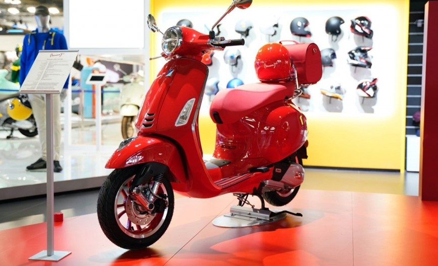 Cập nhật bảng giá xe máy Vespa mới nhất tháng 6/2025 - Hình ảnh 1 Cap nhat bang gia xe may Vespa moi nhat thang 6/2025 - Hinh anh 1