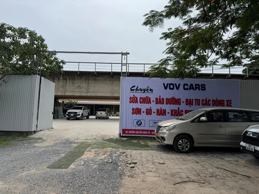 Duong sat qua cau Thang Long bi de doa an toan - Hinh anh 5