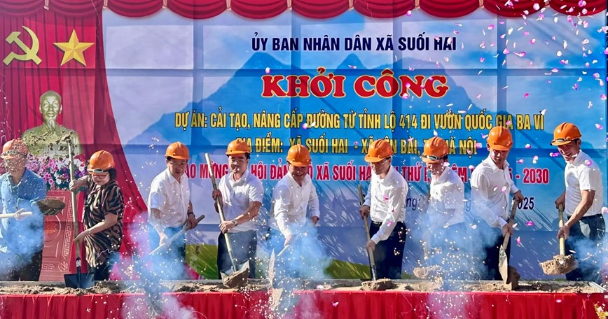 Khởi công dự án cải tạo, nâng cấp đường Tỉnh lộ 414 đi Vườn quốc gia Ba Vì - Hình ảnh 3 Khoi cong du an cai tao, nang cap duong Tinh lo 414 di Vuon quoc gia Ba Vi - Hinh anh 3