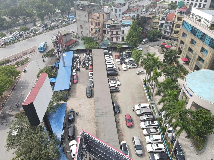 Triển khai 2 vị trí lắp đặt trạm sạc xe điện trên Vành đai 1 - Hình ảnh 2 Trien khai 2 vi tri lap dat tram sac xe dien tren Vanh dai 1 - Hinh anh 2