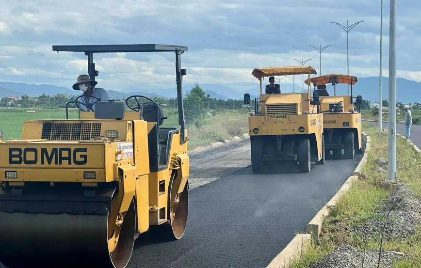 Da Nang: don luc thi cong hoan thanh duong tranh gan 150 ty dong - Hinh anh 2