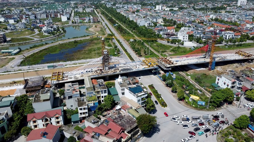 Cau day vang 647 ty dong o Thanh Hoa dang dan hoan thien - Hinh anh 4
