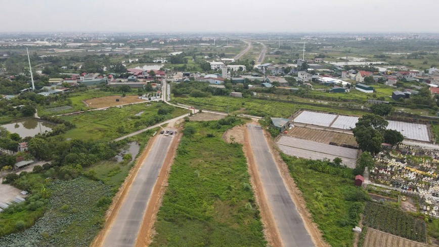 Đường song hành Vành đai 4 - Vùng Thủ đô: nguy cơ chậm tiến độ do thiếu mặt bằng - Hình ảnh 3 Duong song hanh Vanh dai 4 - Vung Thu do: nguy co cham tien do do thieu mat bang - Hinh anh 3