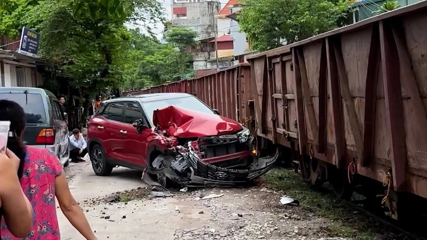Xử lý triệt để điểm đen, điểm tiềm ẩn tai nạn giao thông đường sắt - Hình ảnh 1 Xu ly triet de diem den, diem tiem an tai nan giao thong duong sat - Hinh anh 1
