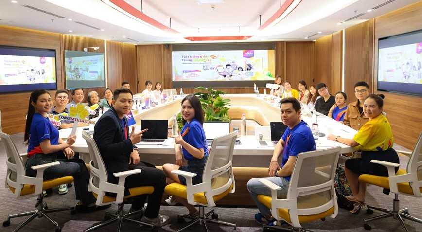 Gửi tiết kiệm tại Vikki Bank: Nhận quà vàng mỗi ngày, trúng lớn tới 1 ký vàng - Hình ảnh 2 Gui tiet kiem tai Vikki Bank: Nhan qua vang moi ngay, trung lon toi 1 ky vang - Hinh anh 2