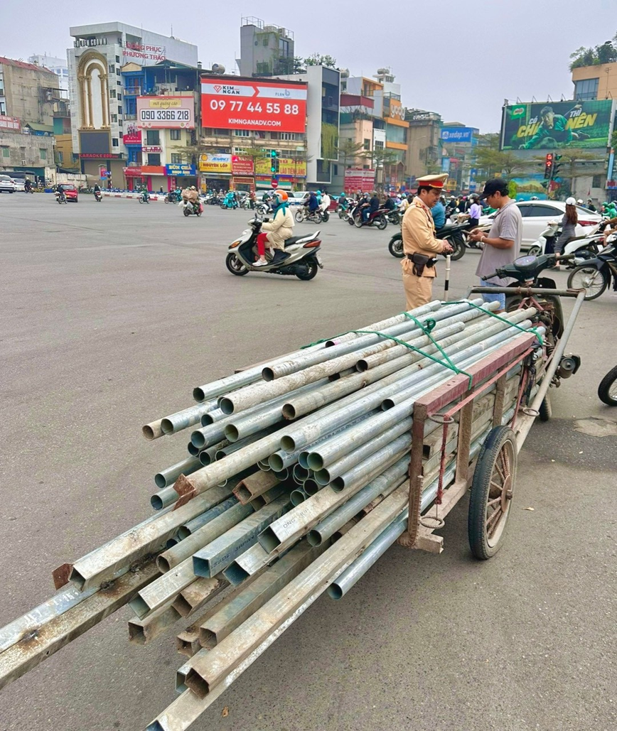 Ha Noi: Van dong nguoi dan cam ket “noi khong” voi xe tu che - Hinh anh 1