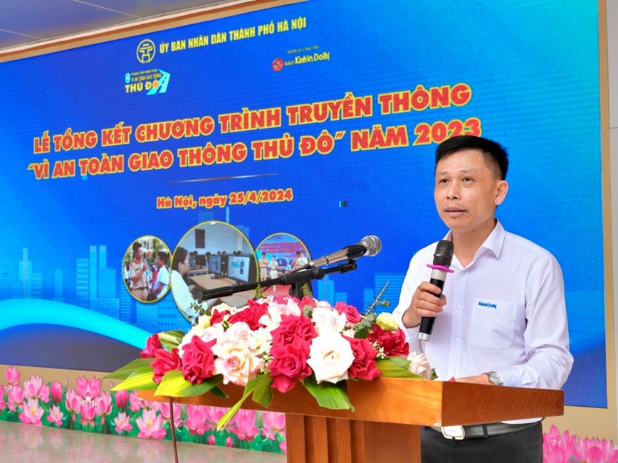 Toan canh Le tong ket Chuong trinh truyen thong “Vi ATGT Thu do” nam 2023, phat dong Chuong trinh nam 2024 - Hinh anh 2