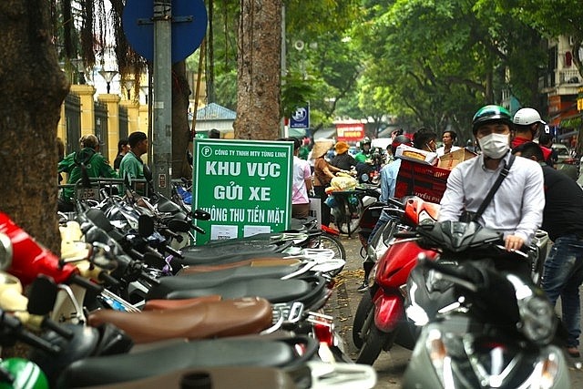 Giai bai toan ha tang giao thong tinh tai Ha Noi: khong the ap dung mot giai phap chung - Hinh anh 1