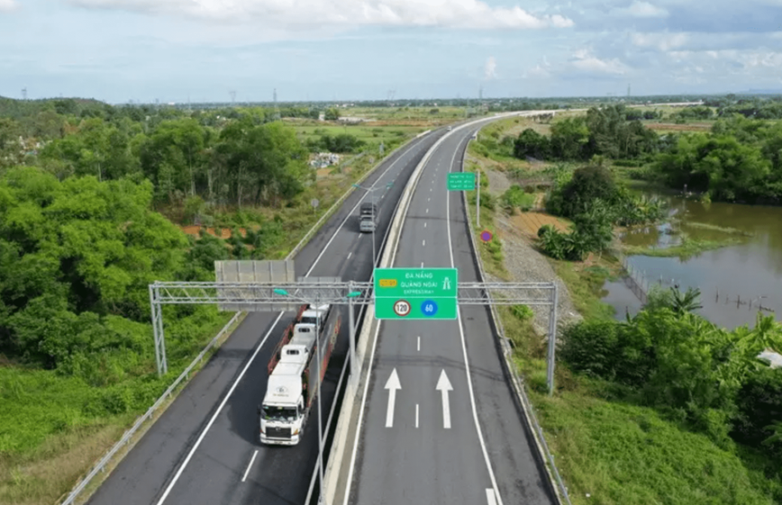 Hoan thanh toan bo tram dung nghi tren cao toc vao nam 2025 - Hinh anh 1