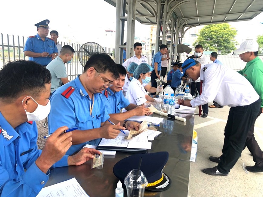 Nghien cuu tuoc giay phep kinh doanh van tai don vi dung nguoi duong tinh voi ma tuy  - Hinh anh 1