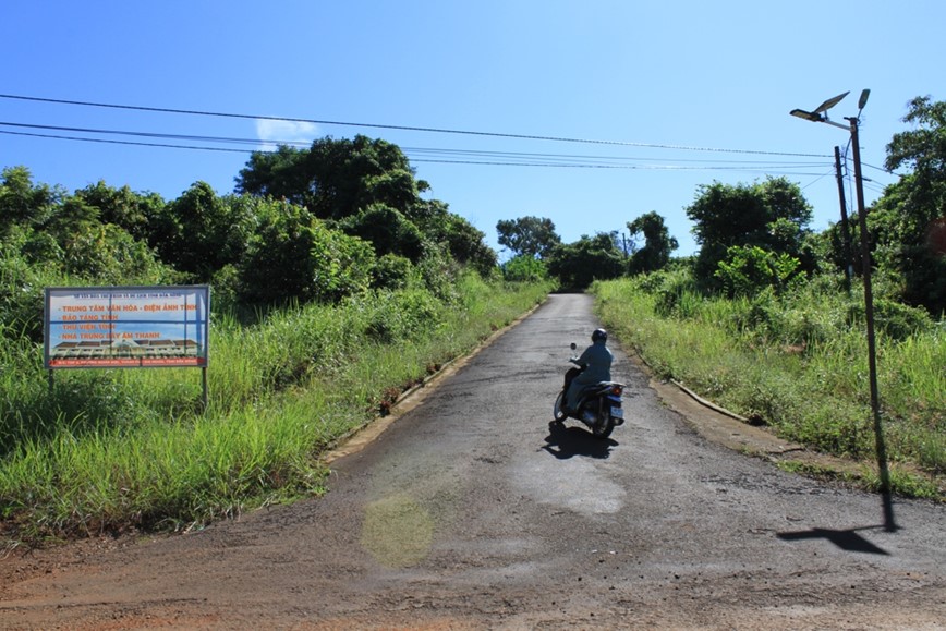 Dak Nong thi cong duong dau noi nhung ket qua lai “khong the dau noi“ - Hinh anh 6