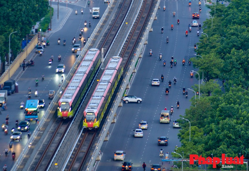 Ha Noi ngan nam van hien tren tung nha ga Metro Nhon - Ga Ha Noi - Hinh anh 1