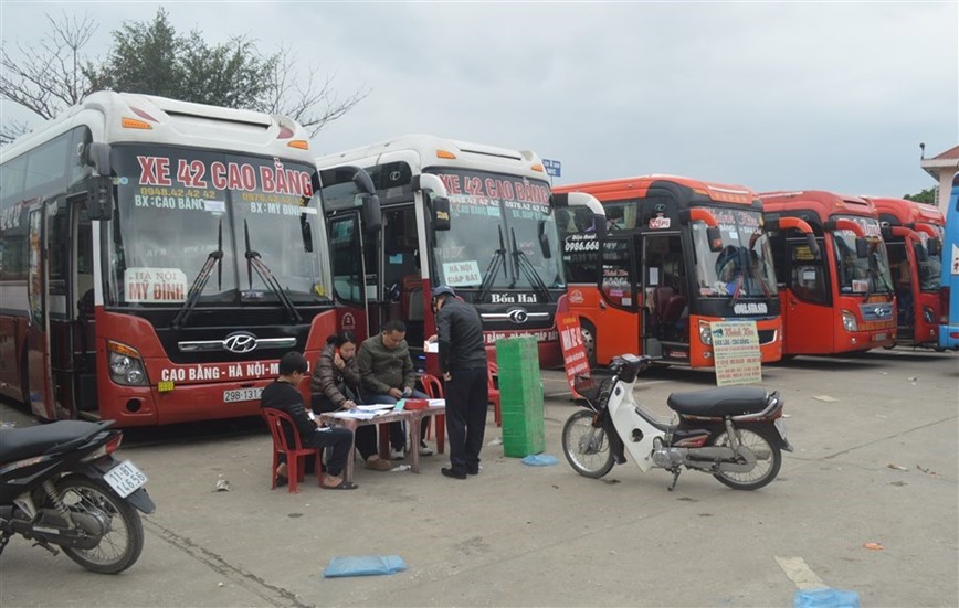 Cao Bang: Tam dung toan bo hoat dong van tai hanh khach bang o to - Hinh anh 1