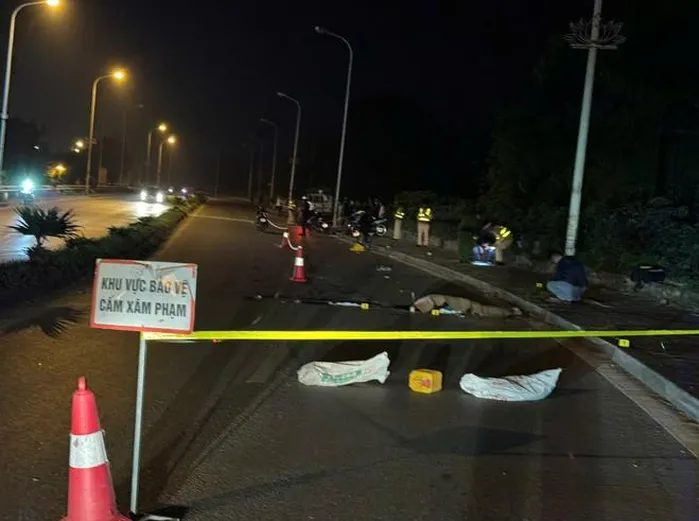 Ha Noi: Tim nguoi chung kien vu tai nan giao thong nghiem trong tren duong An Duong Vuong - Hinh anh 1