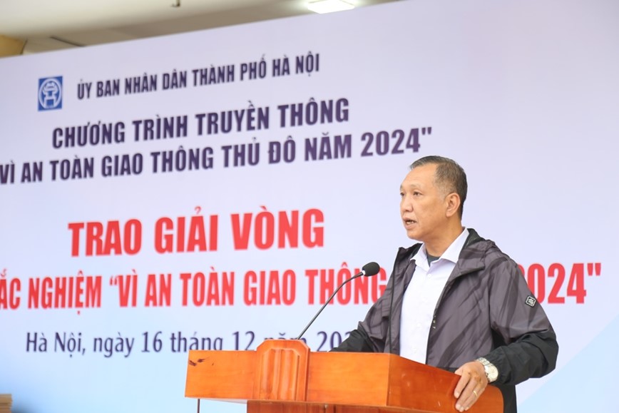 Chuong trinh “Vi an toan giao thong Thu do” nam 2024: Trao giai vong cho cac thi sinh xuat sac - Hinh anh 2