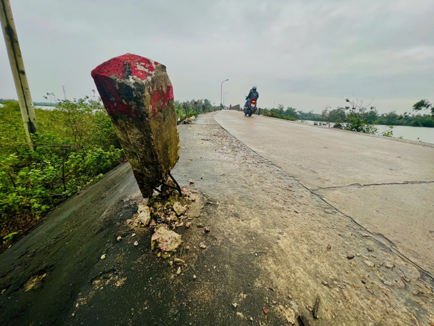 Quang Nam: “am anh” khi luu thong qua cau Ba Ngan - Hinh anh 2