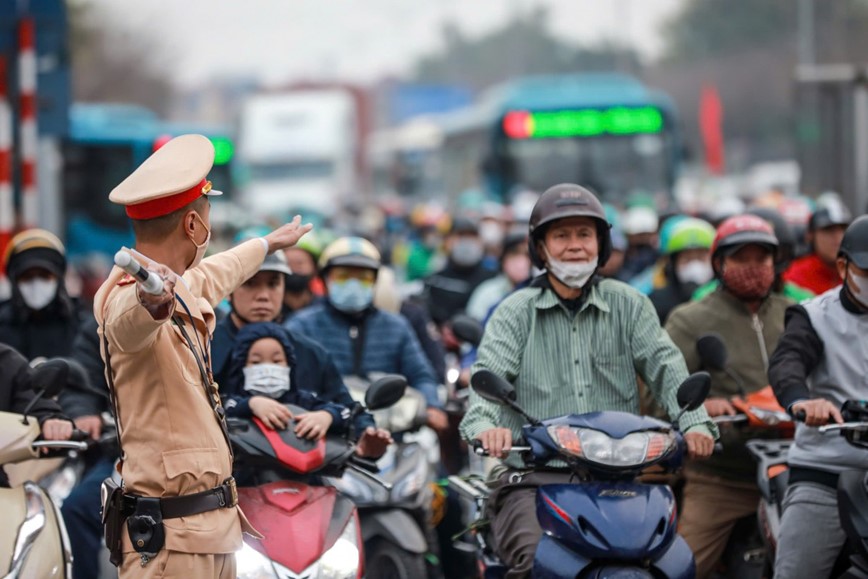 Ha Noi chu dong phuong an don nguoi dan tro lai Thu do sau ky nghi Tet - Hinh anh 1