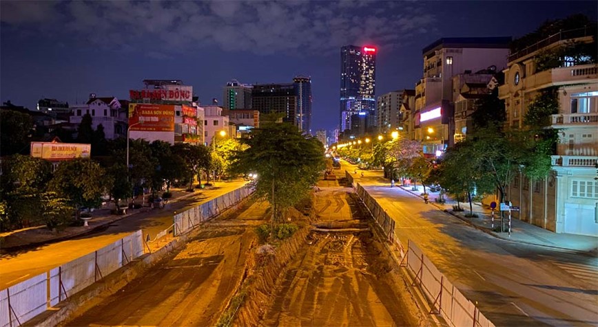 Ha Noi vang lang, yen binh dem gian cach xa hoi - Hinh anh 10