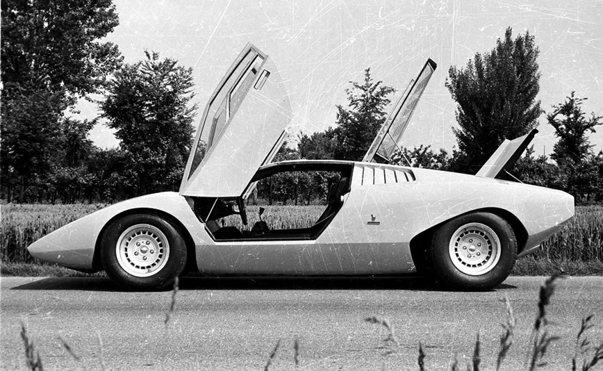 Lamborghini Countach LP 500 nguyên bản được hồi sinh | Xe 360° | Giao thông  Hà Nội - Chuyên trang của Báo điện tử Kinh tế đô thị