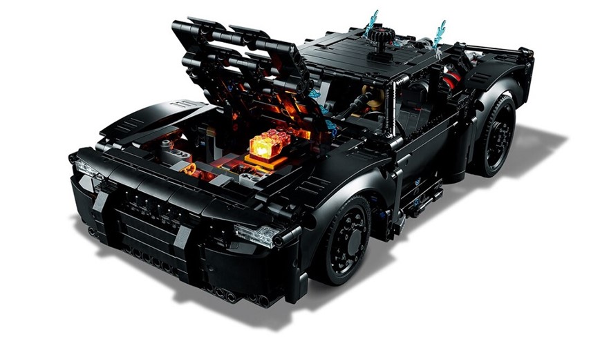 Lego ra mat phien ban Batmobile voi 1.360 manh ghep - Hinh anh 1