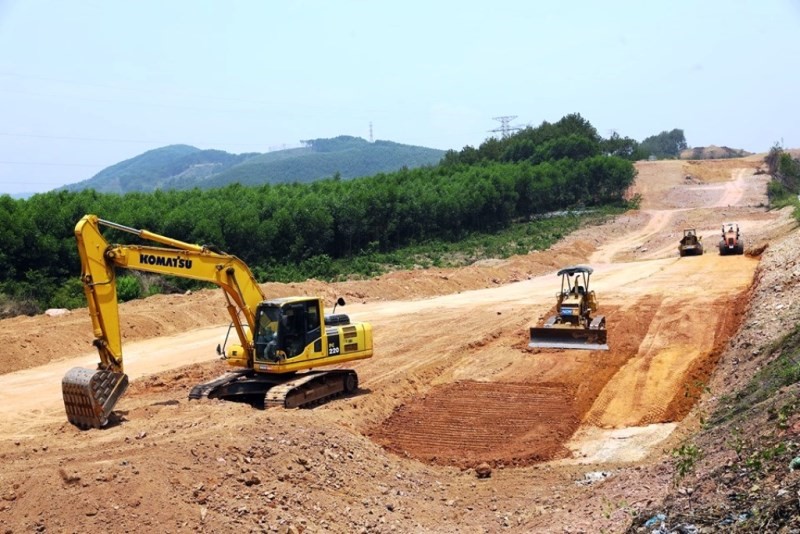 Thu phi cao toc dau tu cong: Nen hay khong nen? - Hinh anh 1