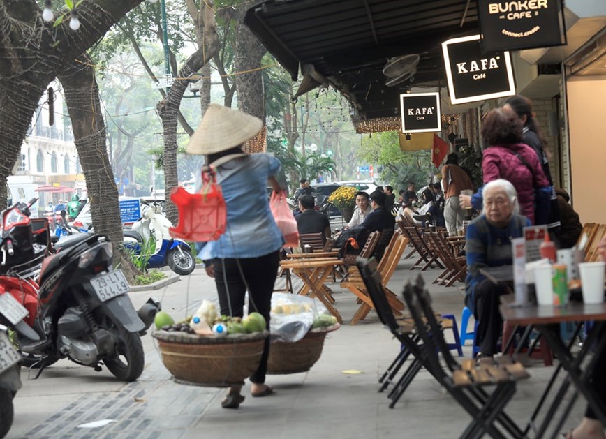 Ha Noi: Cho phep quan Hoan Kiem su dung tam he pho de kinh doanh - Hinh anh 1