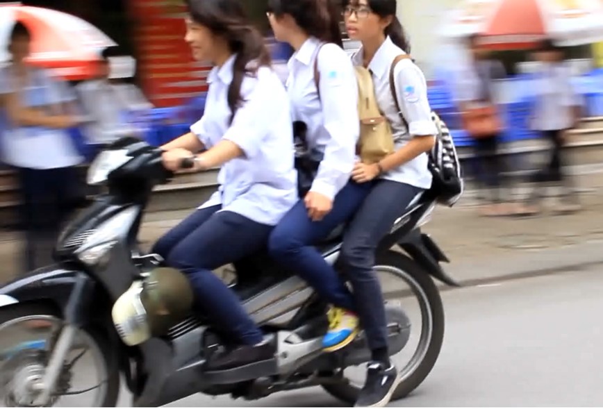 Xu ly vi pham hanh chinh ve TTATGT doi voi nguoi chua thanh nien - Hinh anh 1