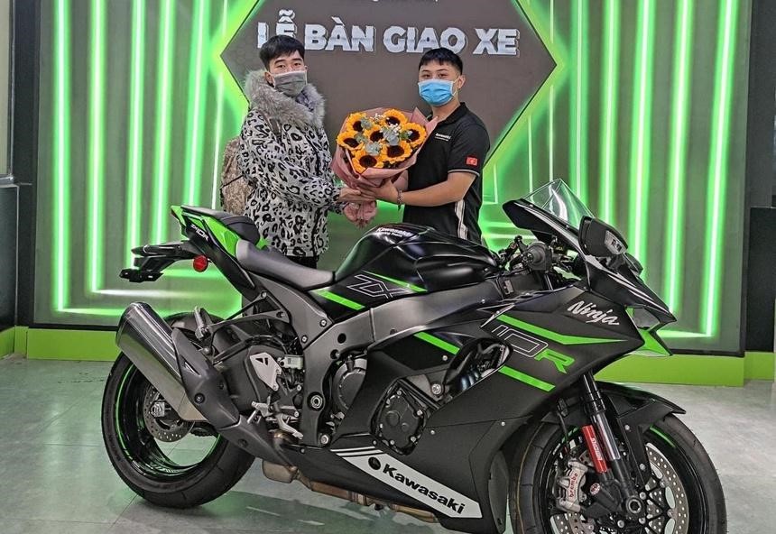 Xu ly ra sao voi chiec moto 700 trieu do ke cuop ngan hang mua?  - Hinh anh 1