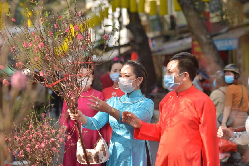 Ha Noi: Can bo, cong chuc va nguoi lao dong nghi Tet Nguyen dan 9 ngay - Hinh anh 1