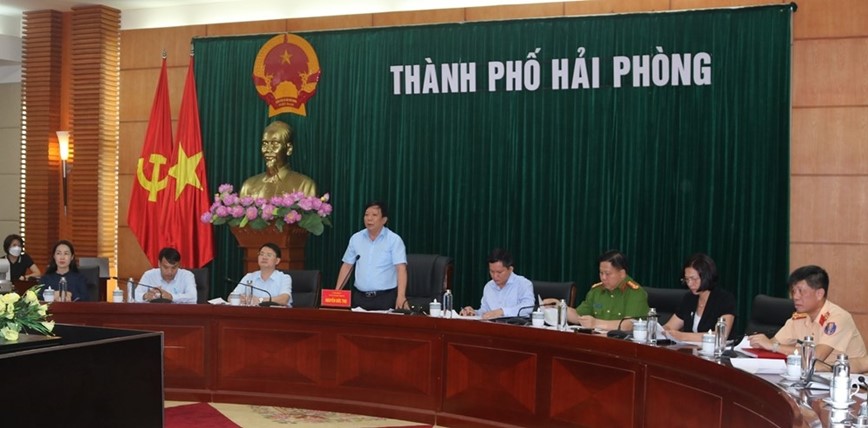 Hai Phong: Bo tri cac diem trong xe mien phi cho nguoi dan di xem Le hoi Hoa phuong do 2022 - Hinh anh 1