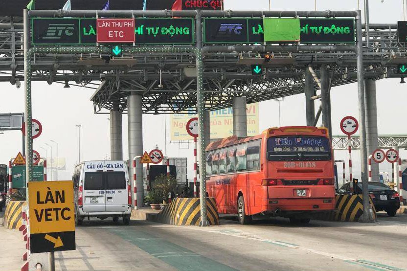 Xem xet xa tram neu khong hoan thanh lap dat he thong thu phi dien tu khong dung - Hinh anh 1