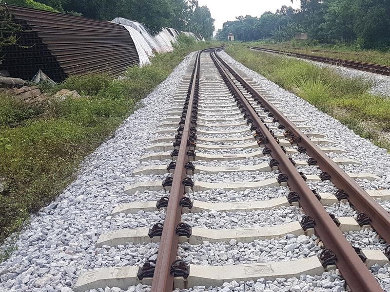 Chưa thể bố trí vốn thực hiện Dự án tuyến đường sắt Yên Viên - Phả Lại - Hạ Long - Cái Lân - Hình ảnh 1 Chua the bo tri von thuc hien Du an tuyen duong sat Yen Vien - Pha Lai - Ha Long - Cai Lan - Hinh anh 1