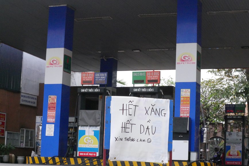 Bộ Công thương yêu cầu xử lý nghiêm vi phạm trong kinh doanh xăng dầu - Hình ảnh 1 Bo Cong thuong yeu cau xu ly nghiem vi pham trong kinh doanh xang dau - Hinh anh 1