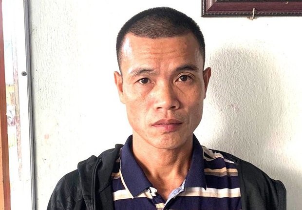 Truy nã phụ xe vác kiếm chém tài xế trọng thương - Hình ảnh 1 Truy na phu xe vac kiem chem tai xe trong thuong - Hinh anh 1