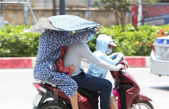 Thoi tiet ngay 4/5: Nang nong dien rong o hau het cac khu vuc tren ca nuoc - Hinh anh 1