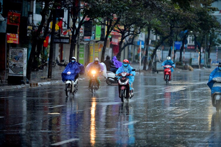 Thoi tiet ngay 25/9: Bac Bo giam nang nong, co mua rai rac - Hinh anh 1