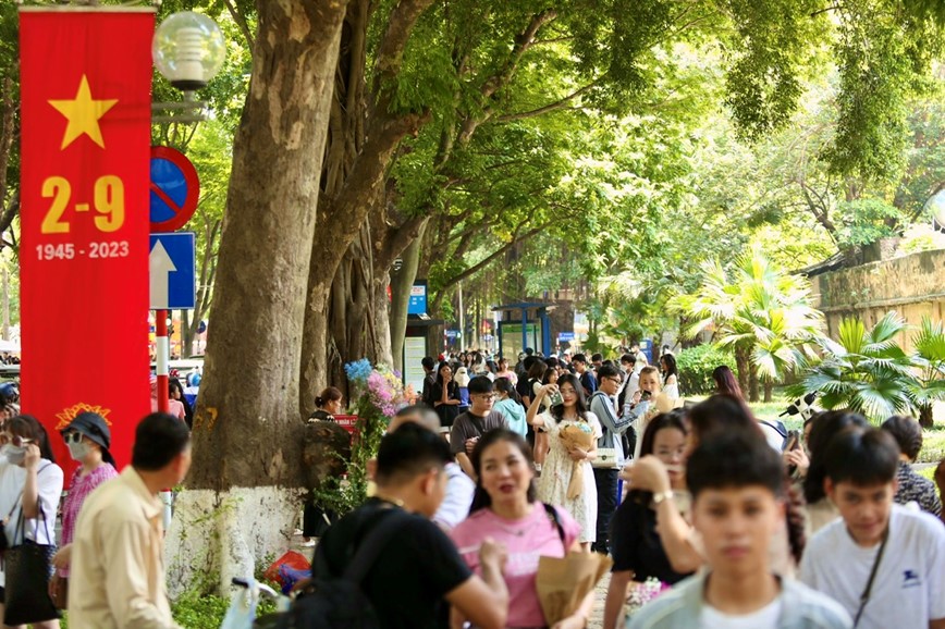 Say dam canh sac Ha Noi vao Thu - Hinh anh 8