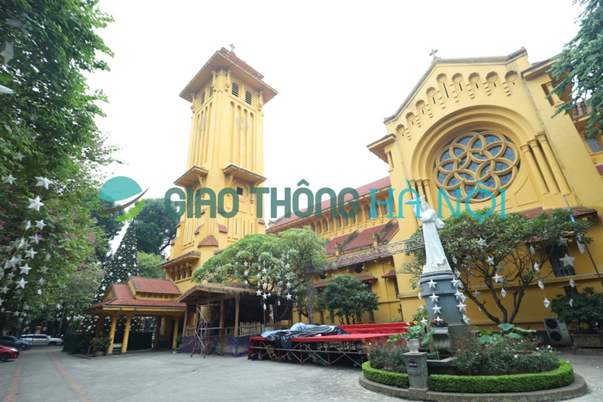 Cac nha tho tai Ha Noi ron rang trang tri don Giang sinh 2023 - Hinh anh 7