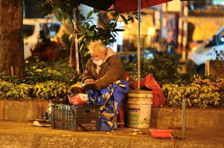 Nguoi vo gia cu chong choi cai ret buot o Ha Noi - Hinh anh 1