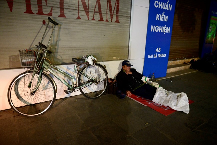 Nguoi vo gia cu chong choi cai ret buot o Ha Noi - Hinh anh 5