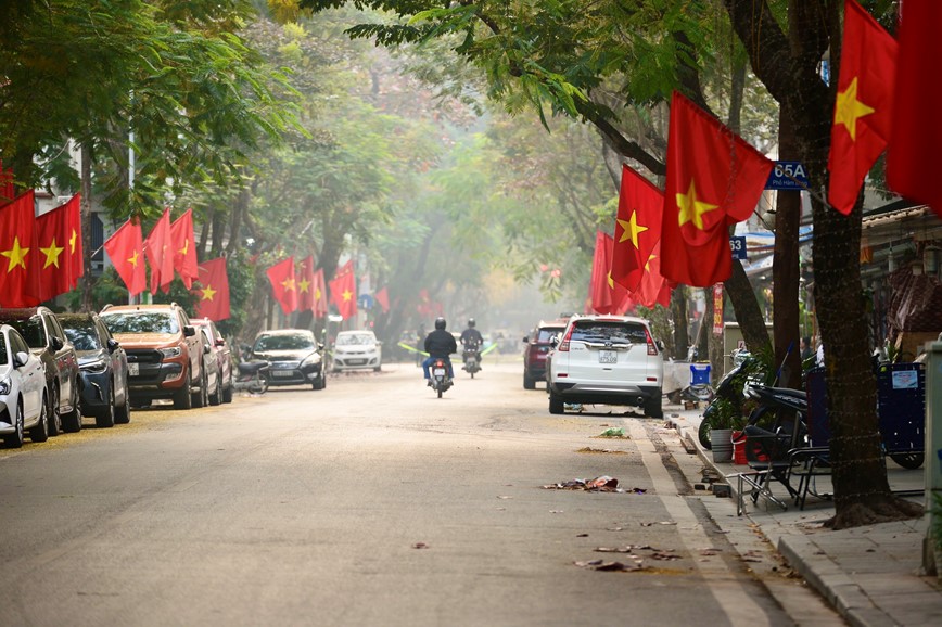 Ha Noi vang ve, thanh binh ngay dau nam moi 2024 - Hinh anh 1