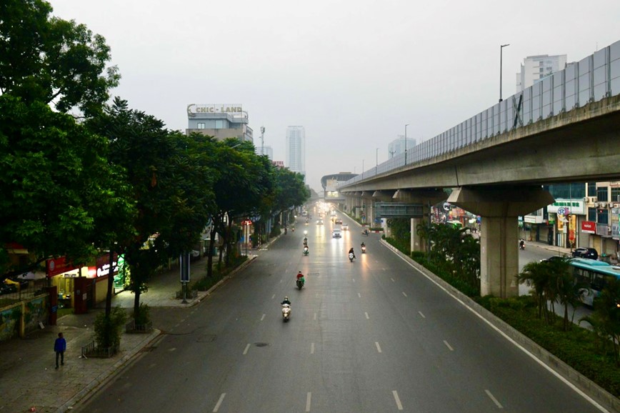 Ha Noi vang ve, thanh binh ngay dau nam moi 2024 - Hinh anh 13