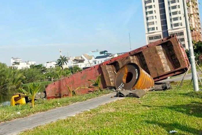 Tai nan giao thong moi nhat hom nay (16/1/2024): Hai vu tai nan tren QL6, 2 nguoi tu vong - Hinh anh 3